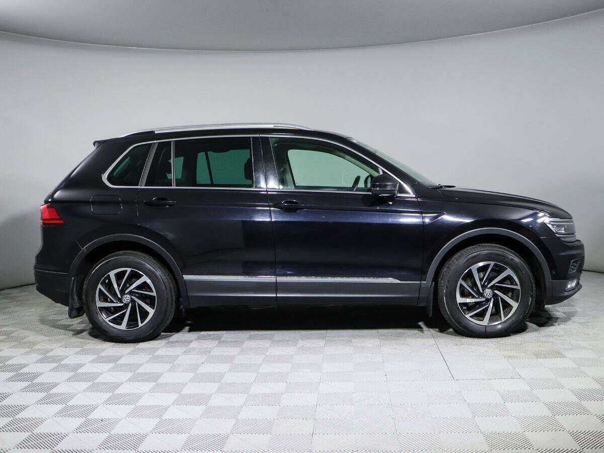 Volkswagen Tiguan, 2018 Фото №2
