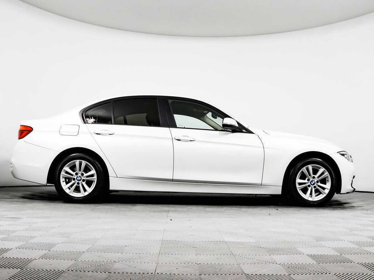 BMW 3 серии 318i, 2018 Фото №3