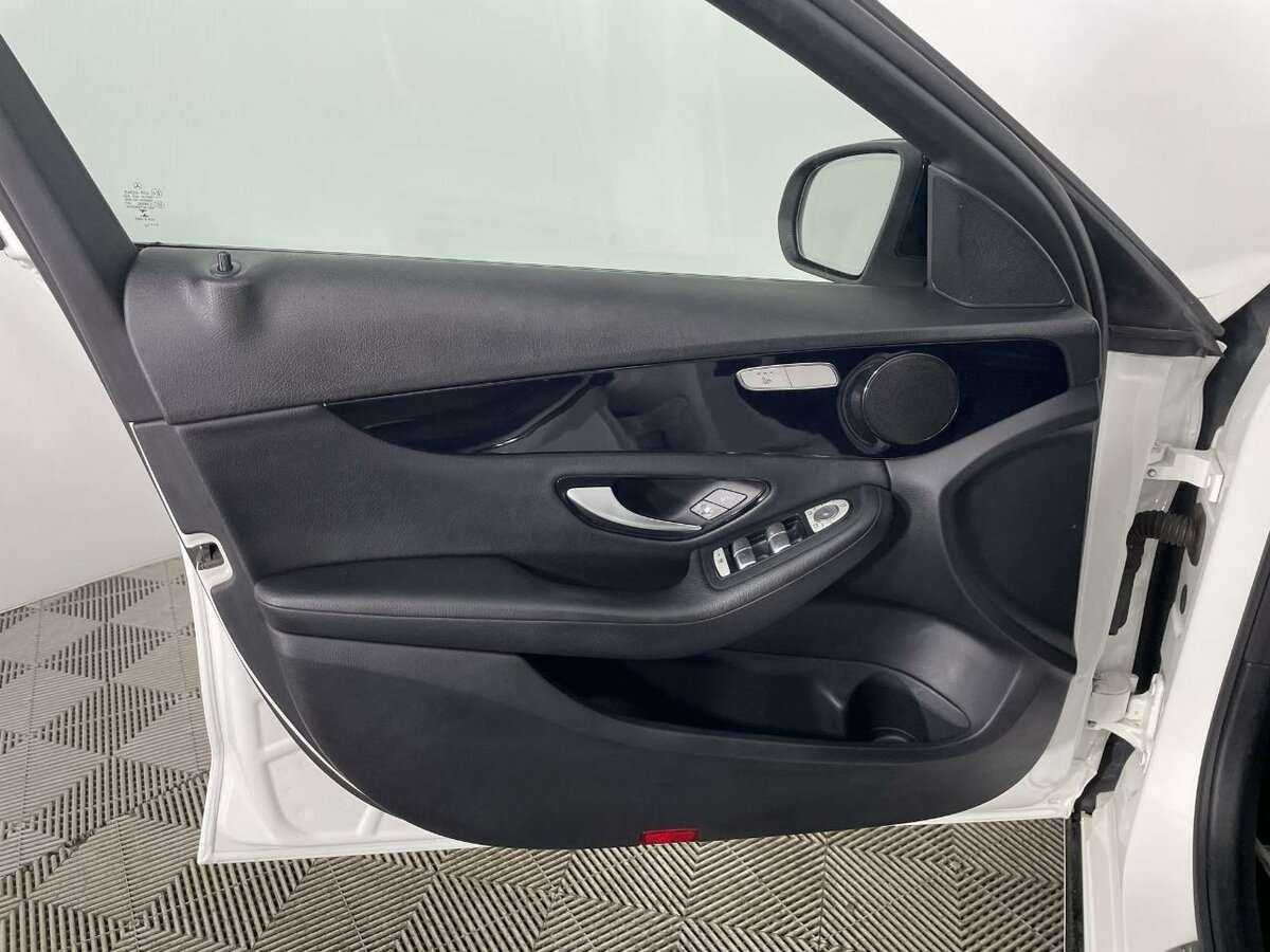 Mercedes-Benz C-Класс 180, 2015 Фото №8