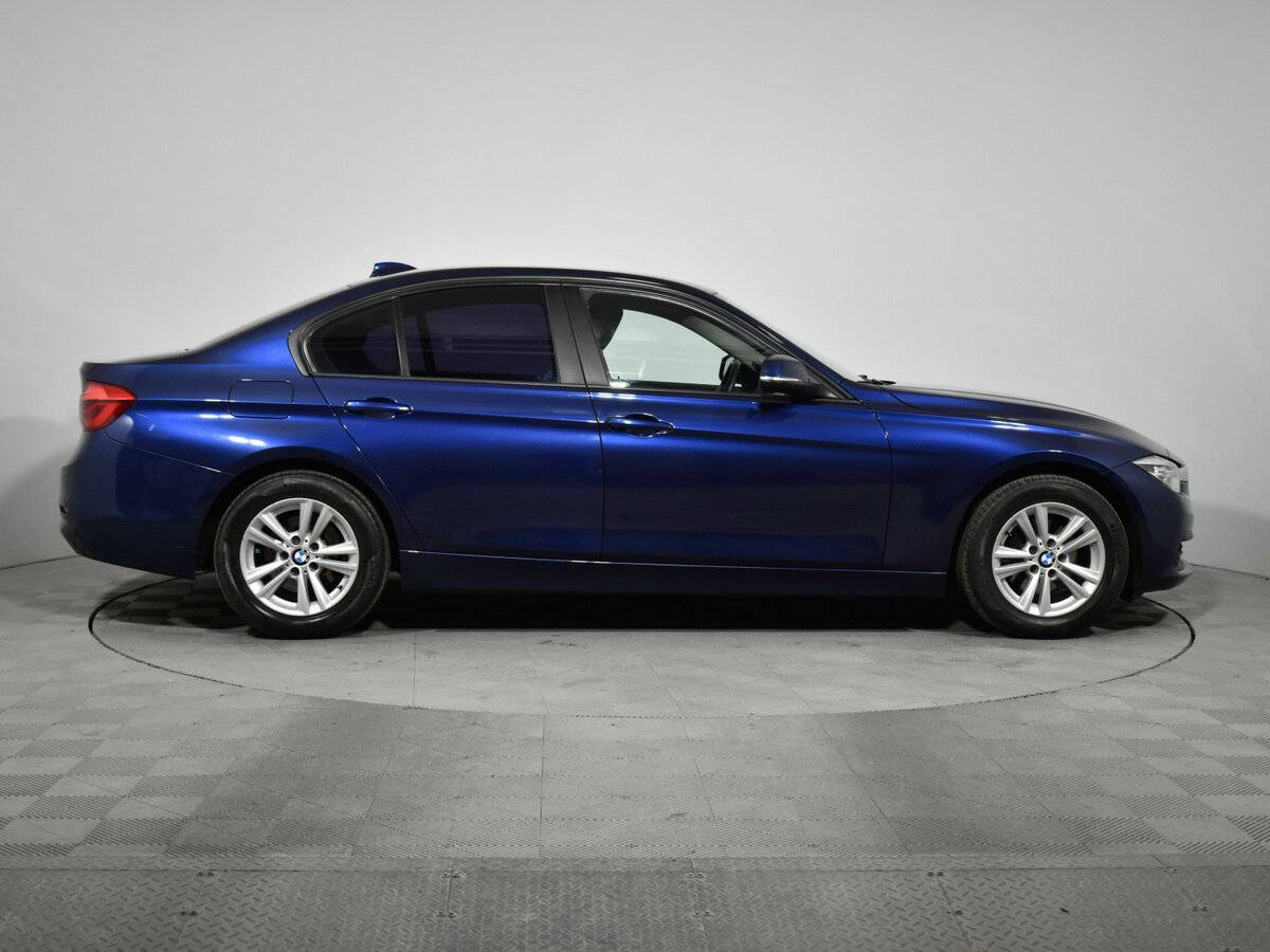 BMW 3 серии 318i, 2015 Фото №4