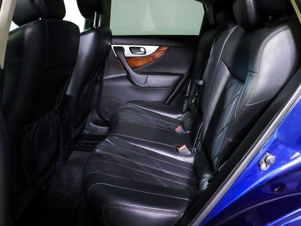 Infiniti FX30d, 2013 Фото №8