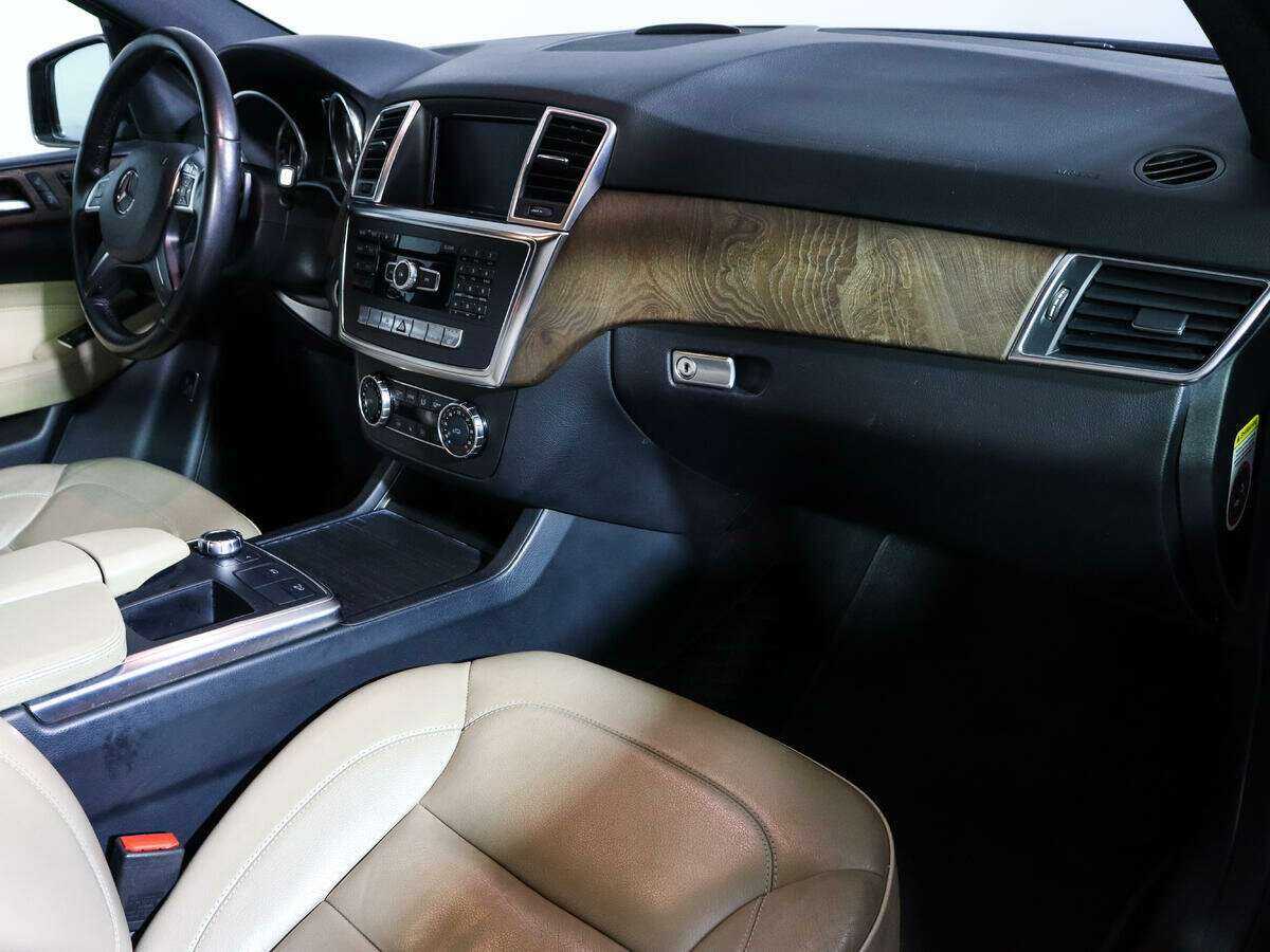 Mercedes-Benz M-Класс 350, 2012 Фото №7