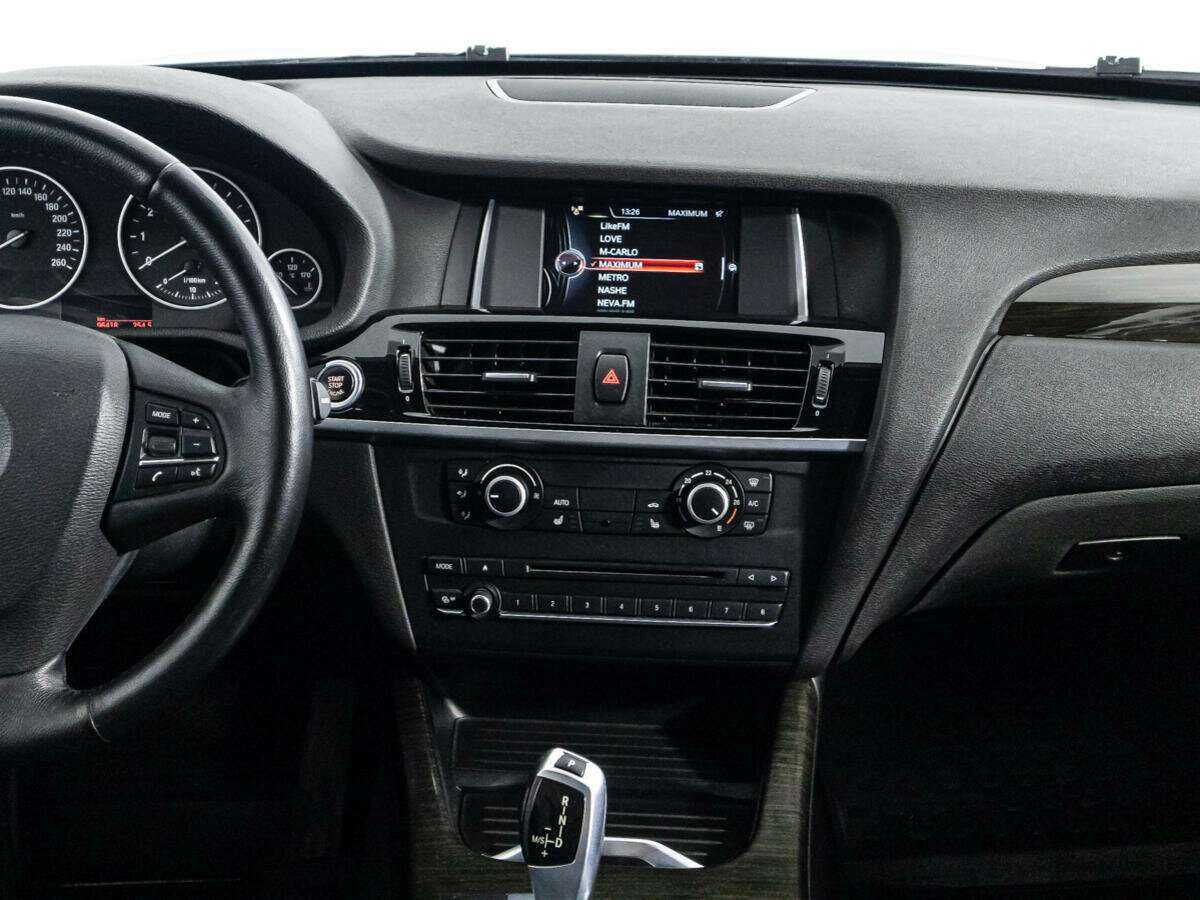 BMW X3 20i xDrive, 2014 Фото №14