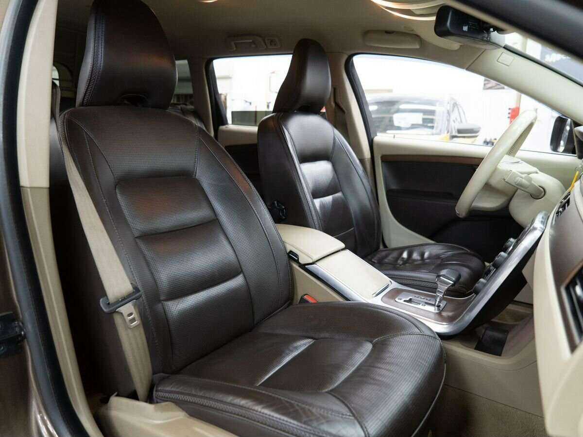 Volvo XC70, 2012 Фото №10