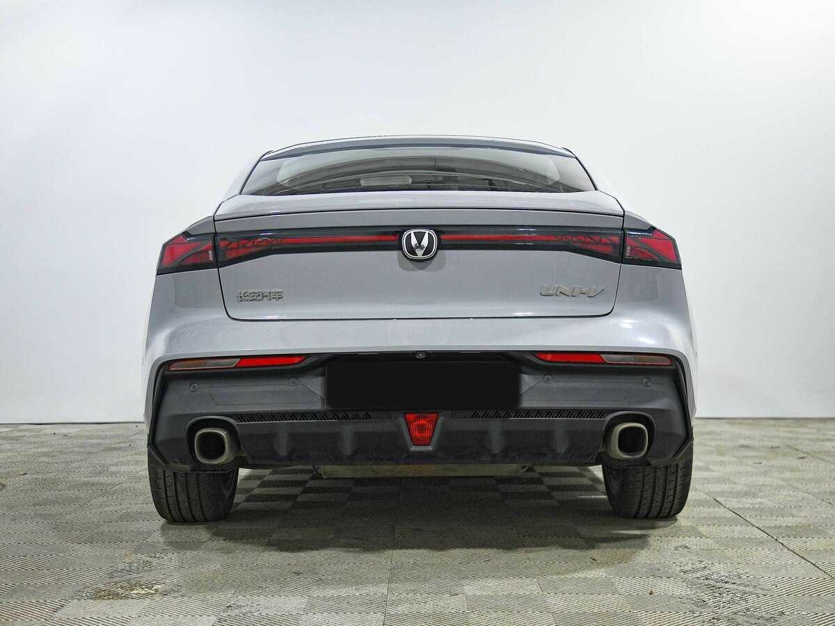 Changan UNI-V, 2023 Фото №4