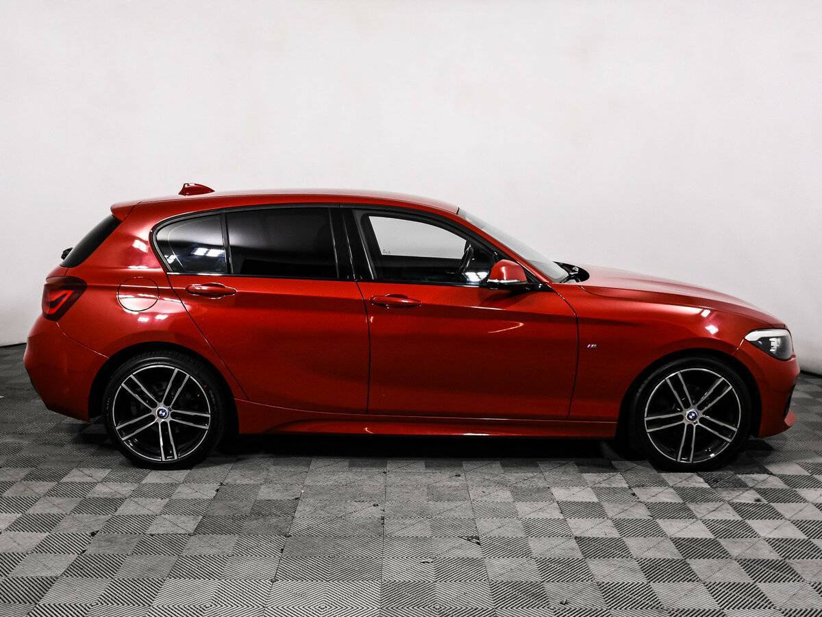 BMW 1 серии 118i, 2018 Фото №4