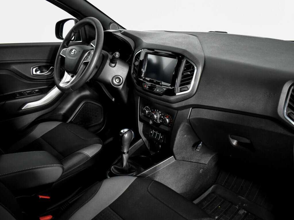 Lada (ВАЗ) XRAY Cross, 2020 Фото №11