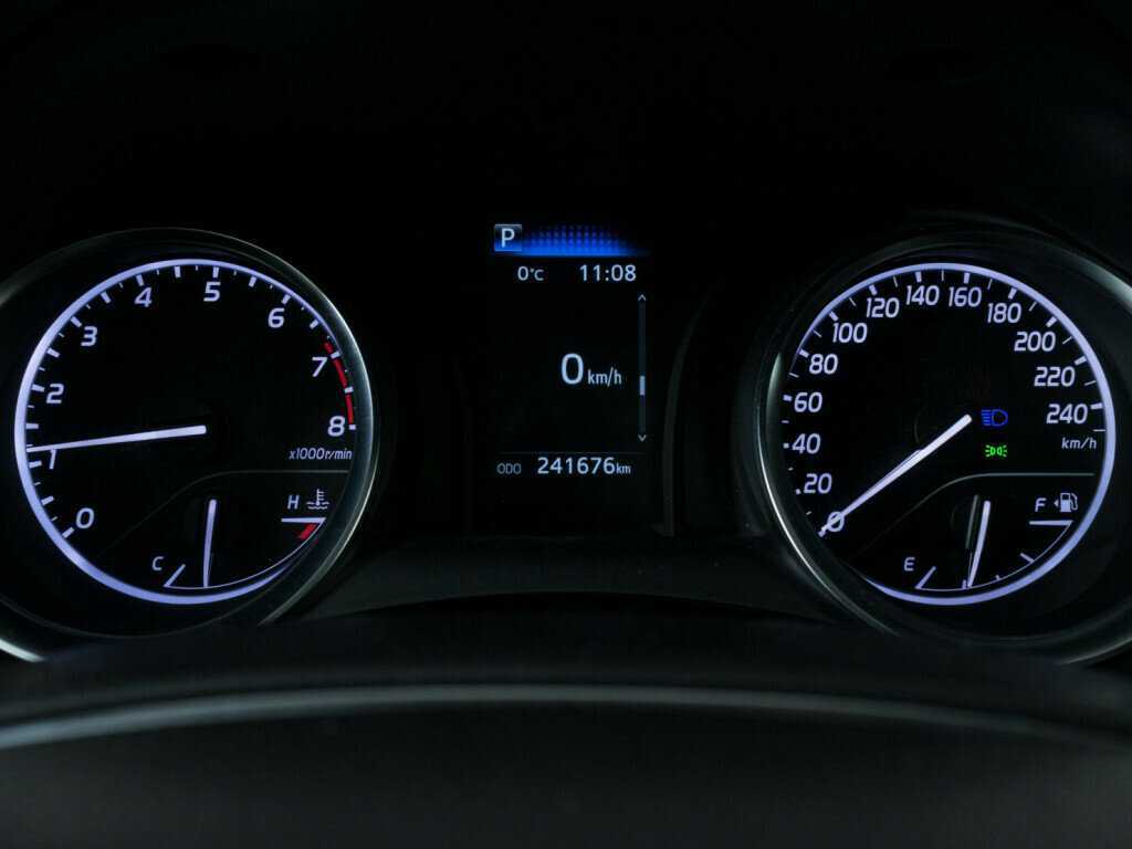 Toyota Camry, 2021 Фото №10