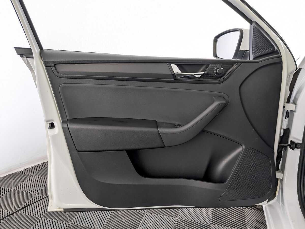 Skoda Rapid, 2019 Фото №19