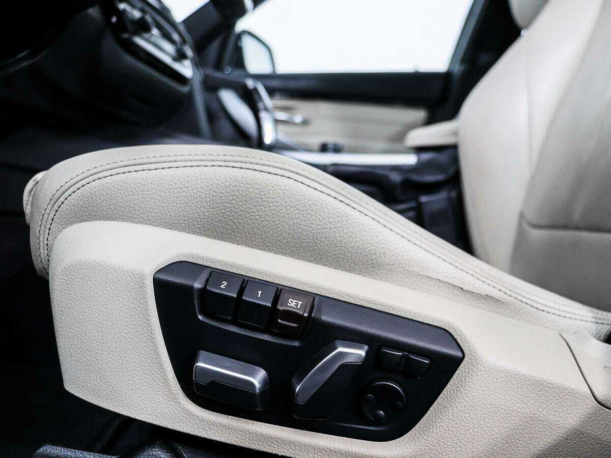 BMW 3 серии 320i xDrive, 2015 Фото №7