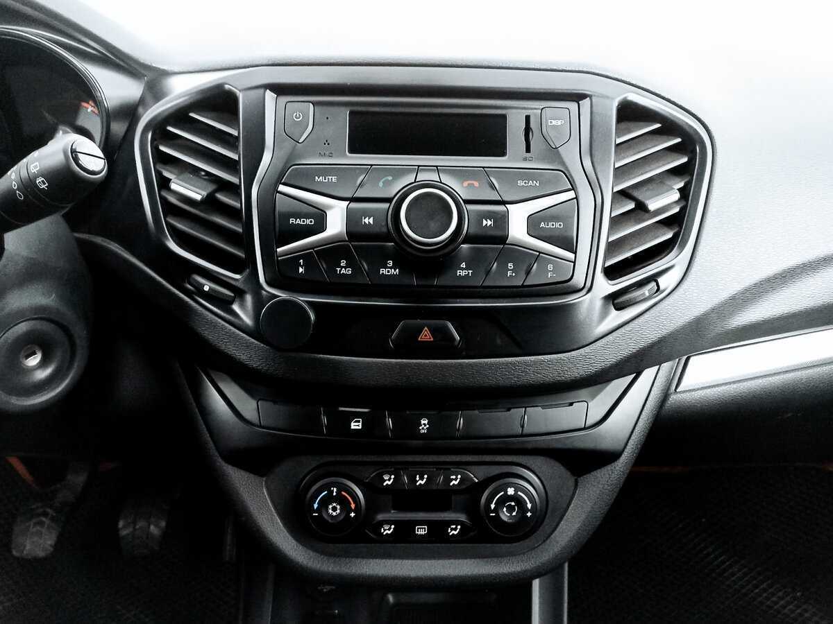 Lada (ВАЗ) Vesta SW, 2021 Фото №13