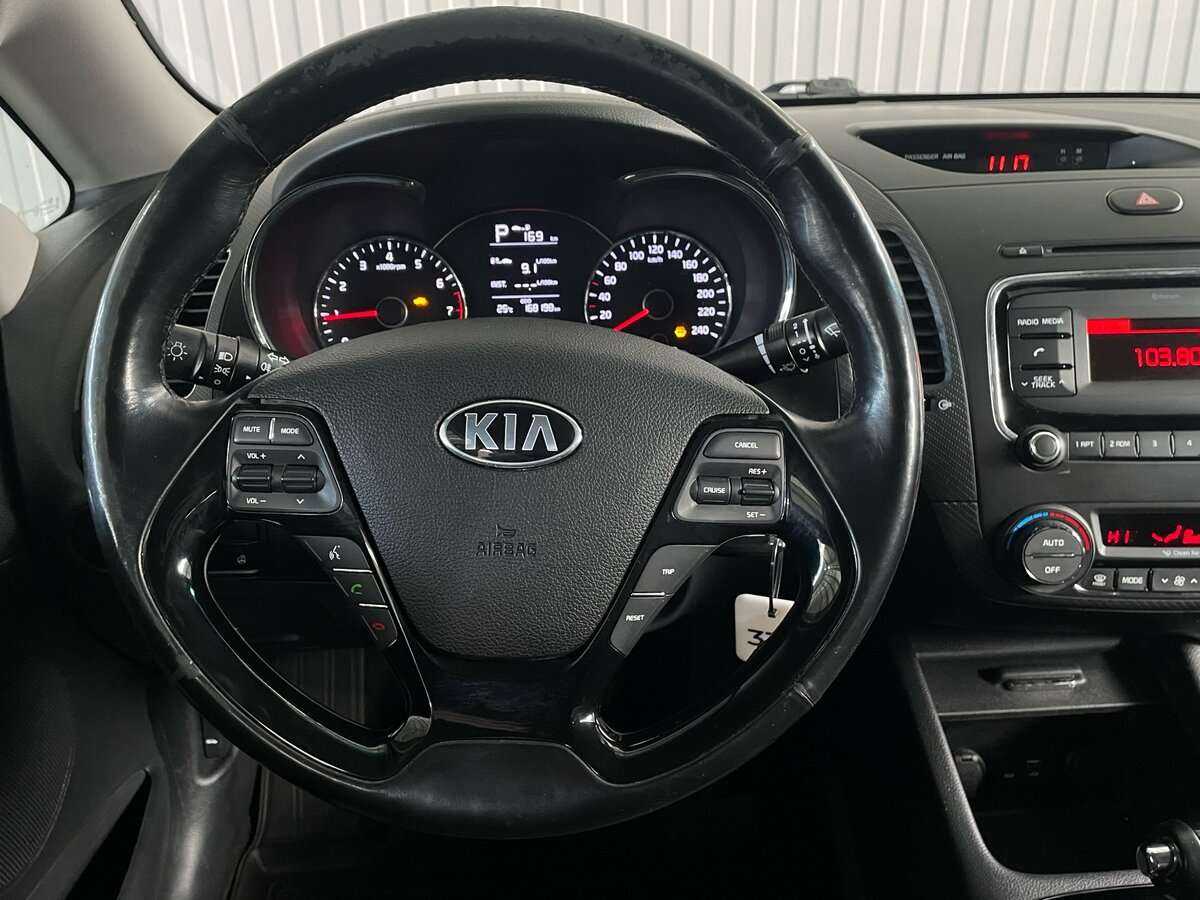 Kia Cerato, 2017 Фото №10