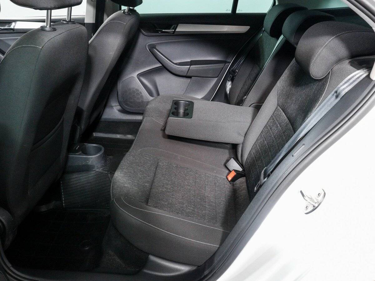 Skoda Rapid, 2020 Фото №10