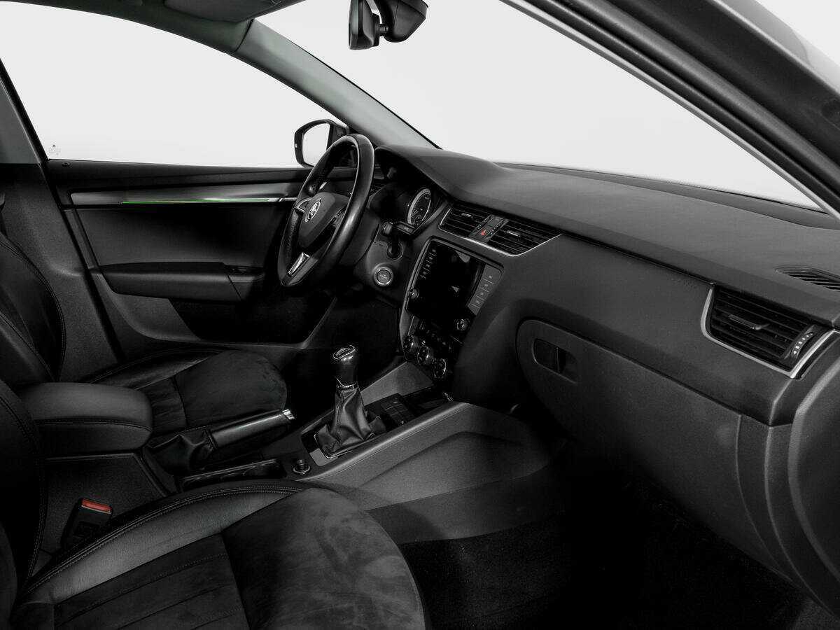 Skoda Octavia, 2018 Фото №9