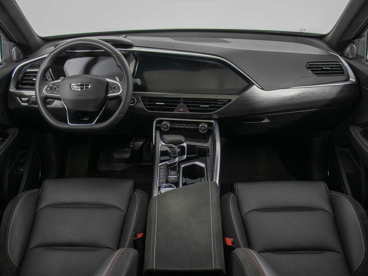 Geely Tugella, 2022 Фото №16