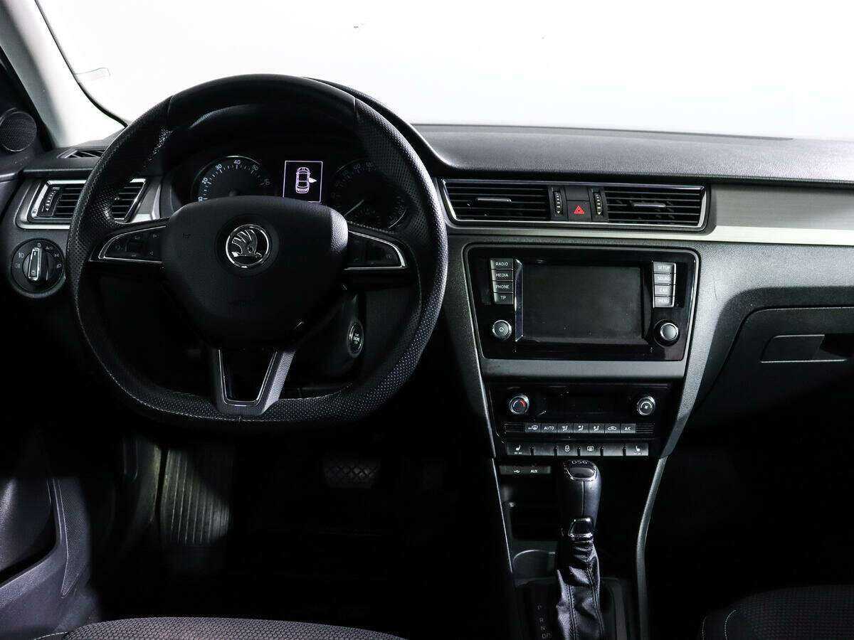 Skoda Rapid, 2016 Фото №10