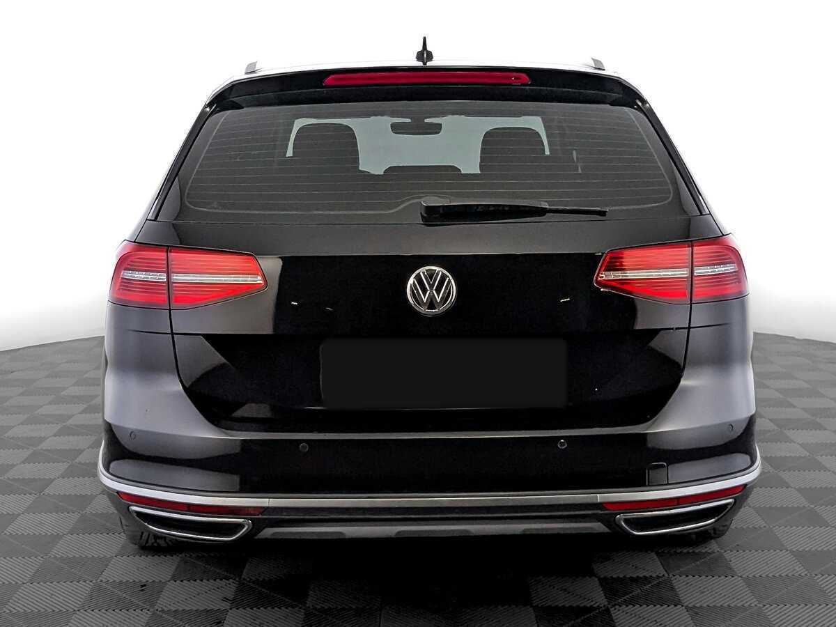 Volkswagen Passat Alltrack, 2018 Фото №6