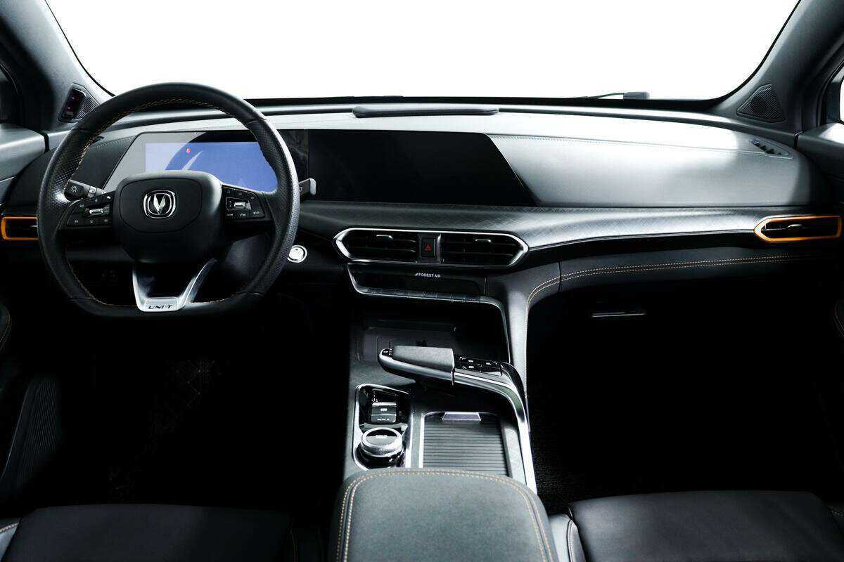 Changan UNI-T, 2022 Фото №11