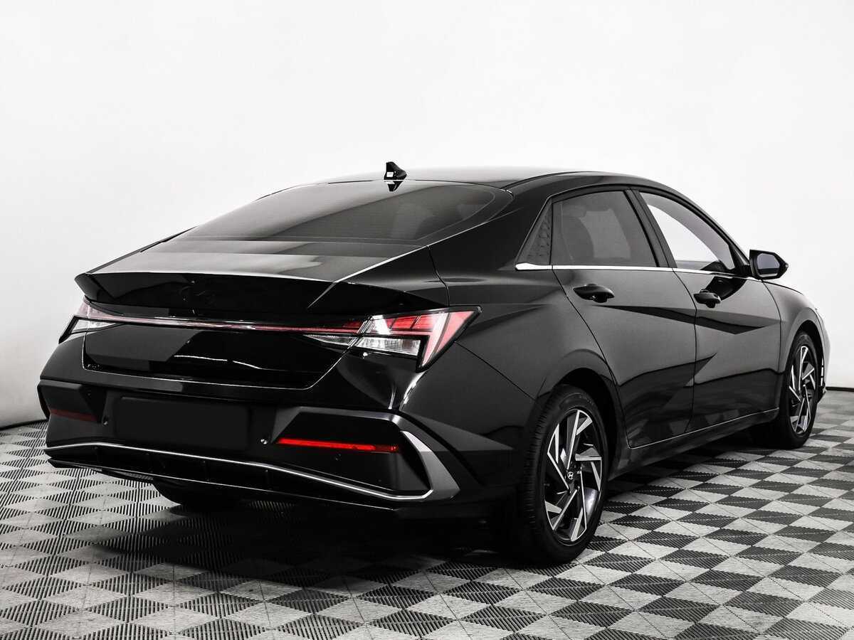 Hyundai Elantra, 2024 Фото №5