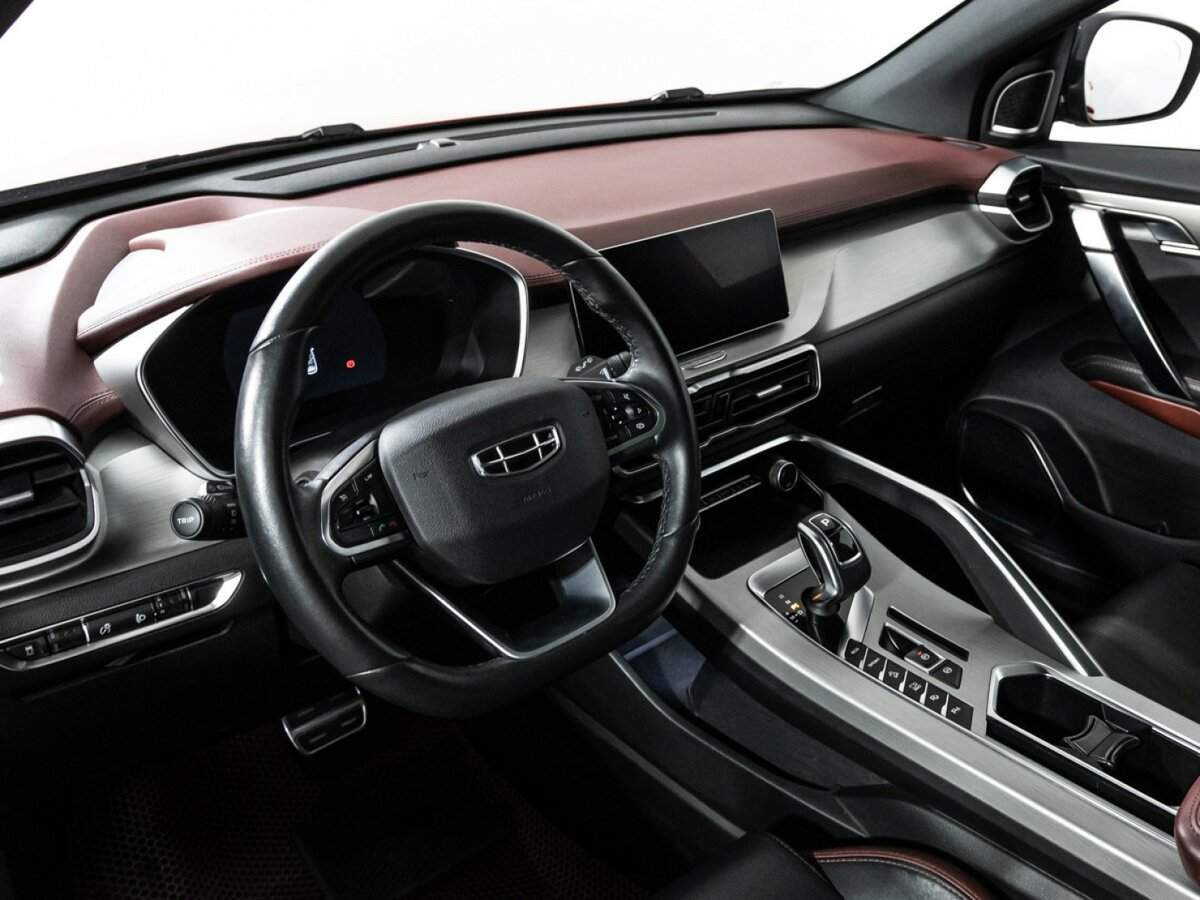 Geely Coolray, 2021 Фото №11