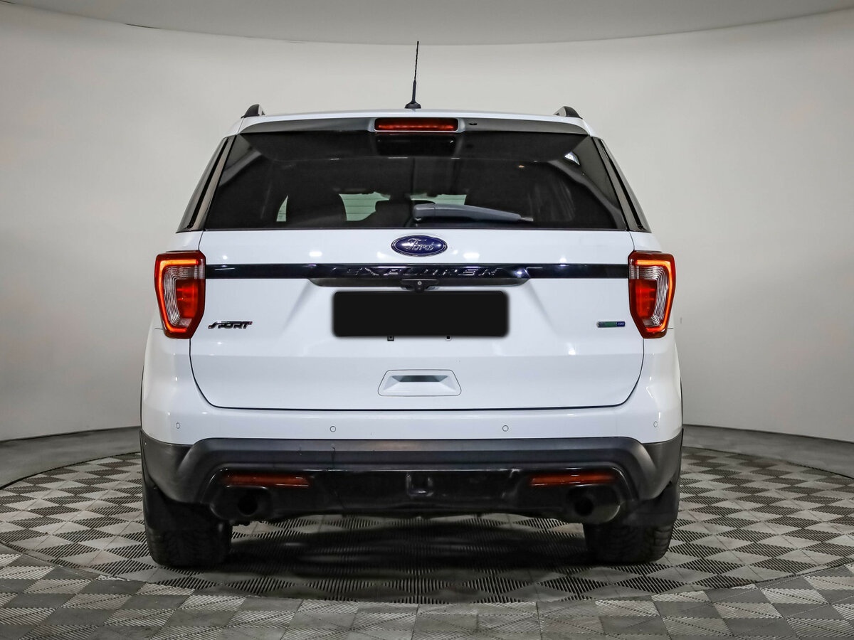 Ford Explorer V Рестайлинг, 2015 Фото №7