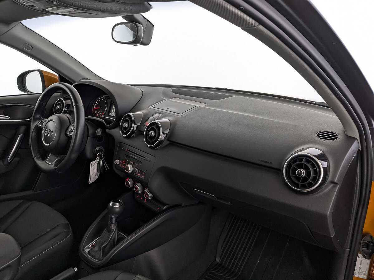 Audi A1 Sportback, 2012 Фото №13