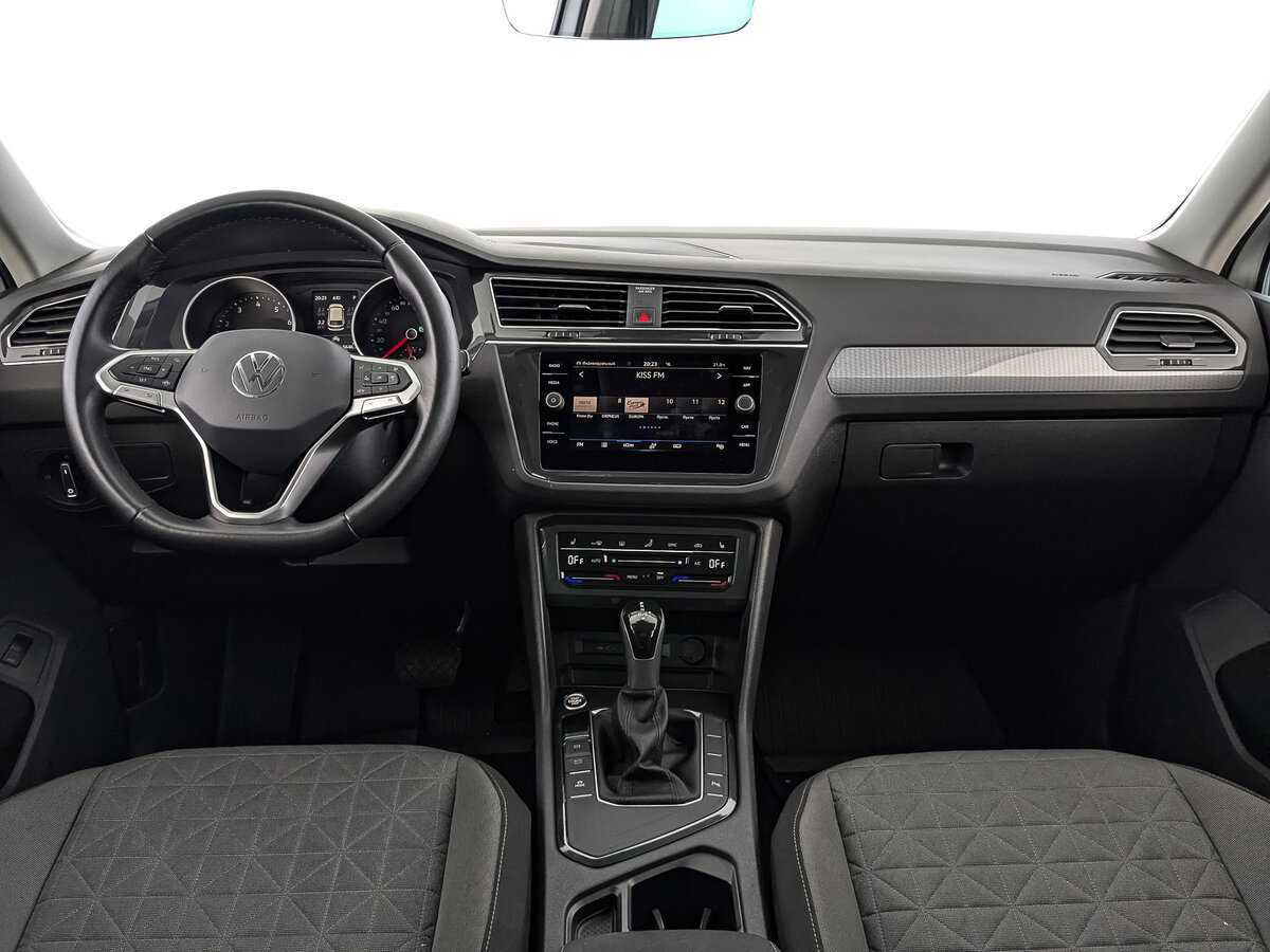 Volkswagen Tiguan, 2021 Фото №10
