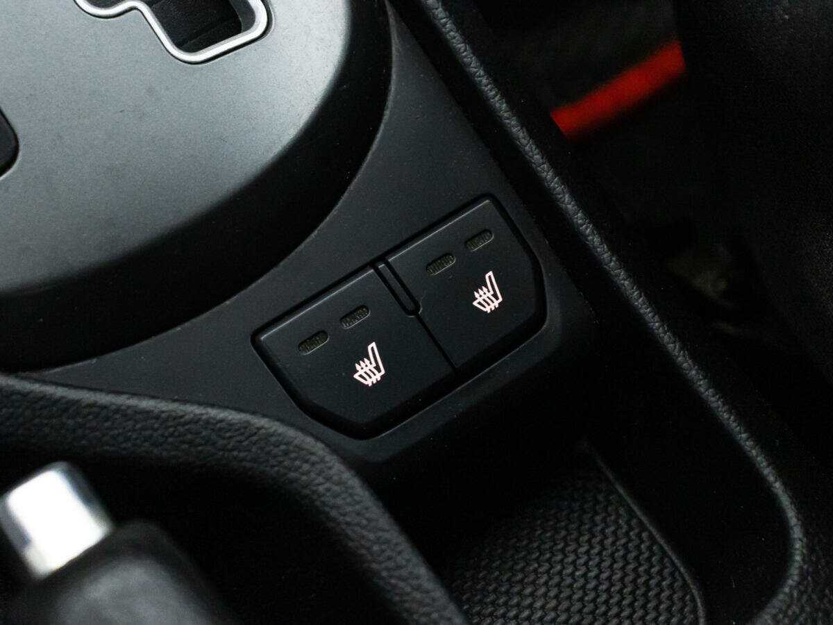 Kia Rio, 2016 Фото №15