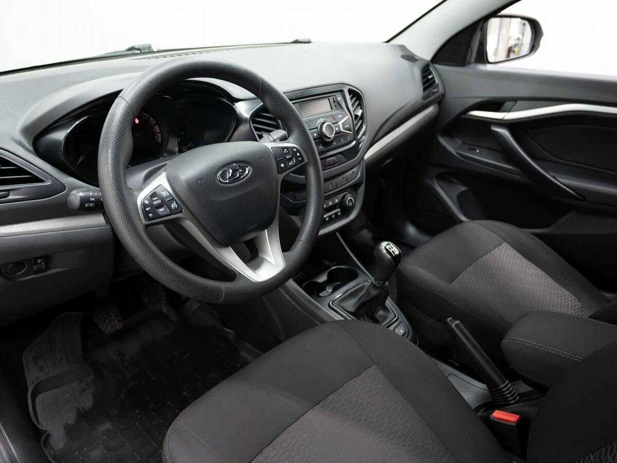 Lada (ВАЗ) Vesta SW, 2020 Фото №7