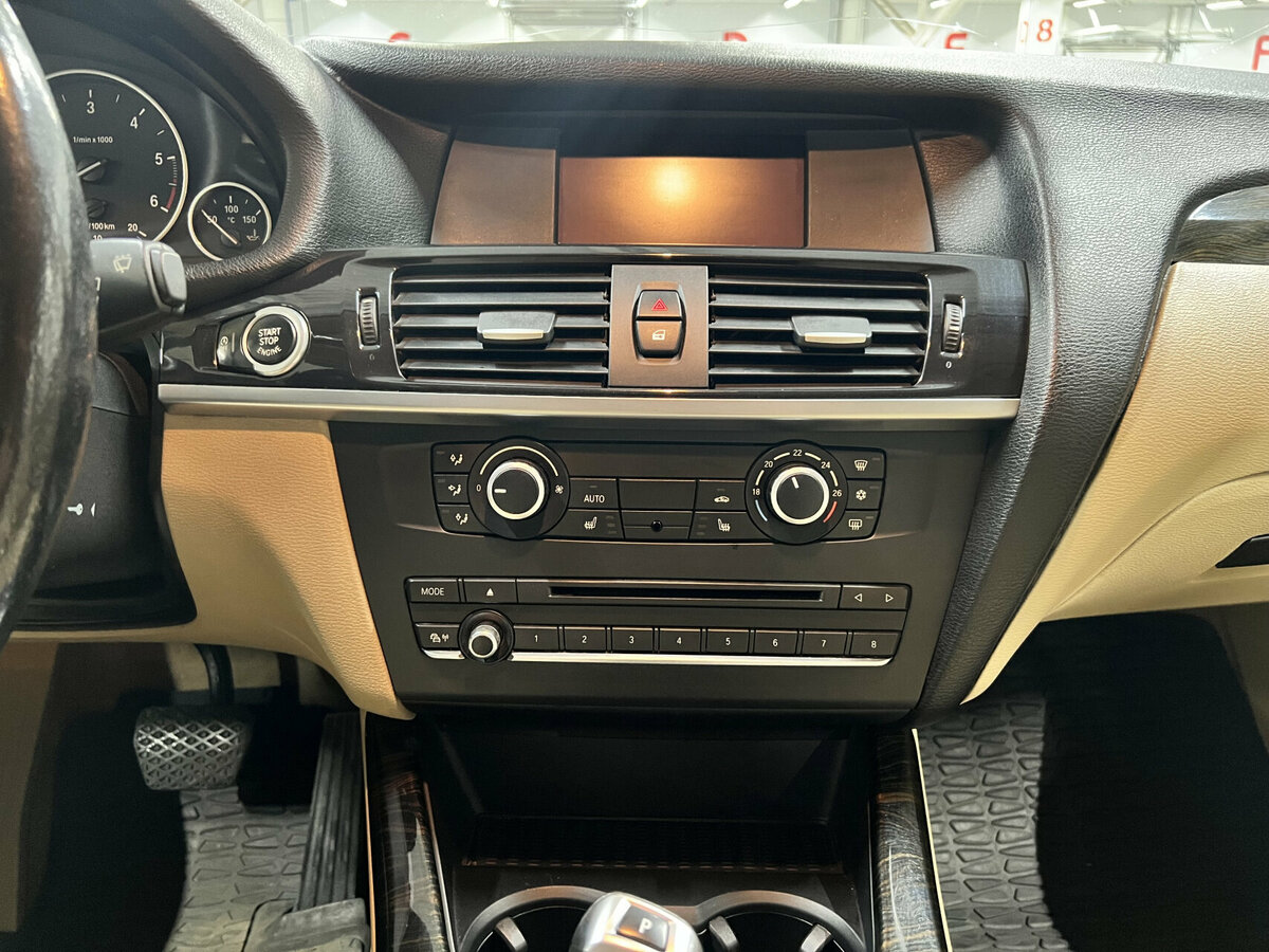 BMW X3 20d xDrive II (F25), 2012 Фото №15