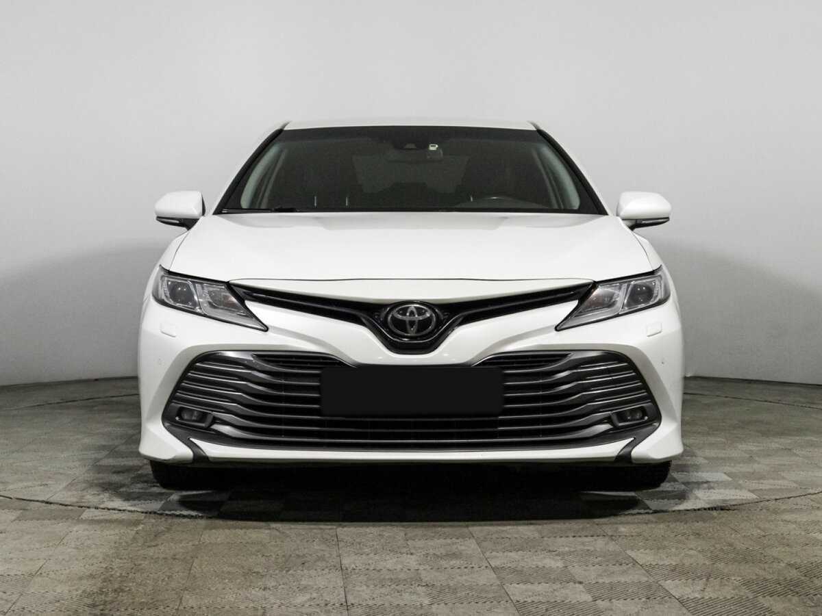 Toyota Camry, 2019 Фото №2