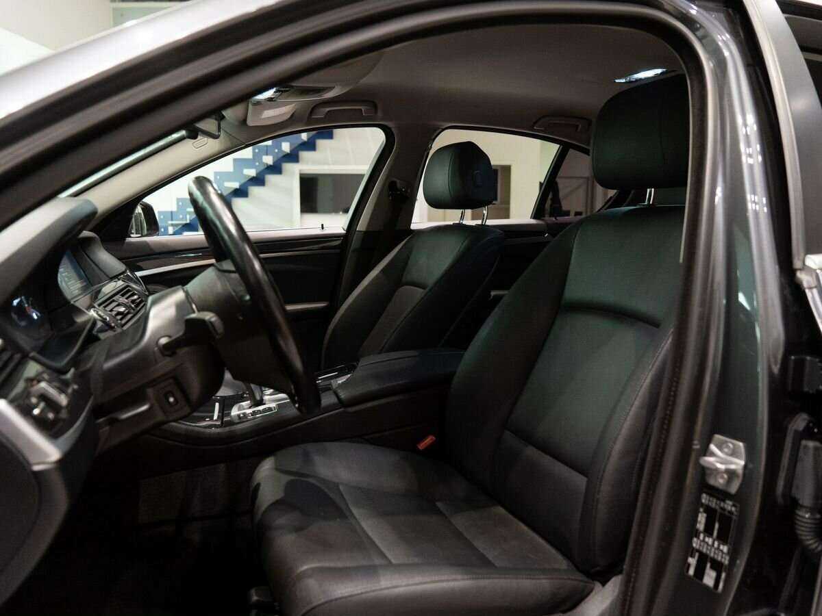 BMW 5 серии 520i, 2016 Фото №6