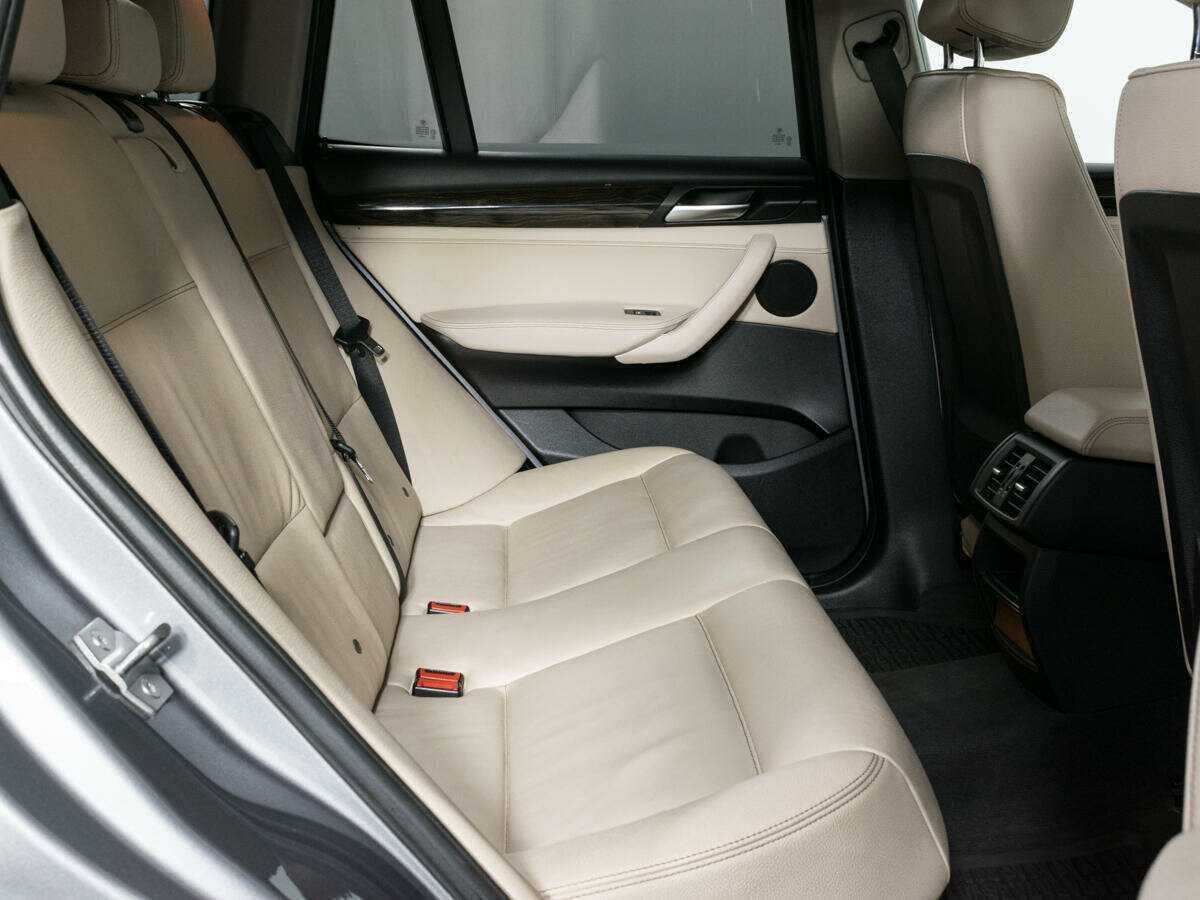 BMW X3 28i xDrive, 2014 Фото №11