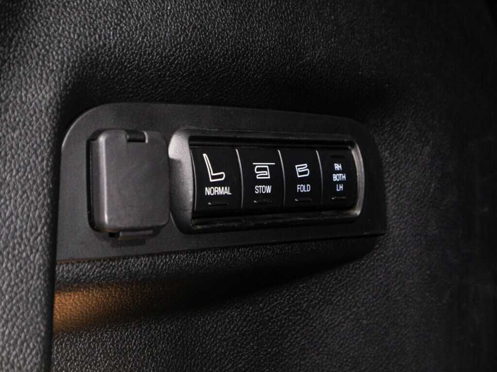 Ford Explorer, 2018 Фото №15