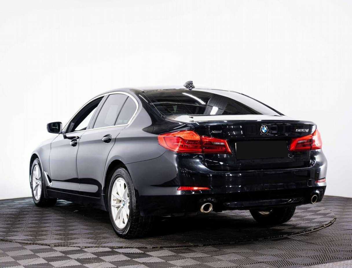 BMW 5 серии 520d xDrive, 2019 Фото №4