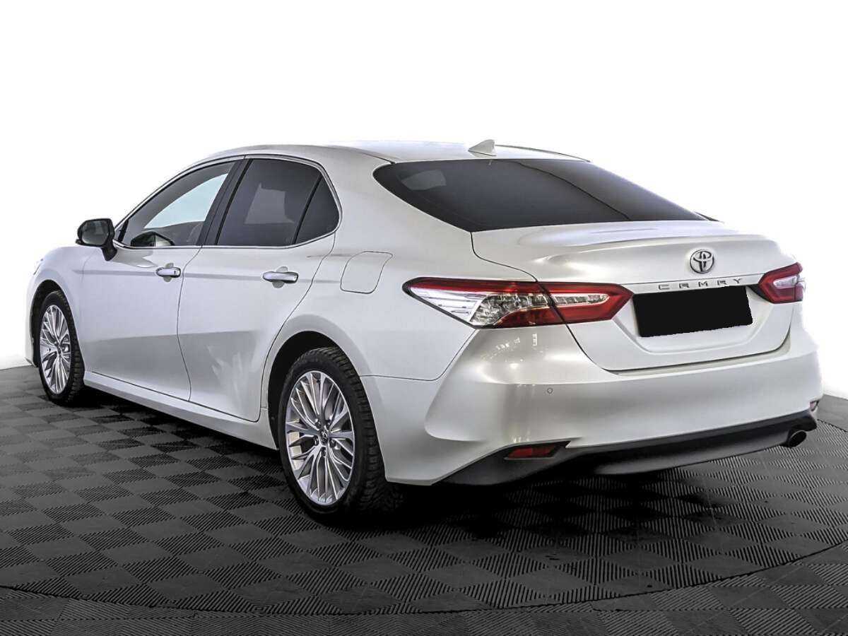 Toyota Camry, 2019 Фото №7