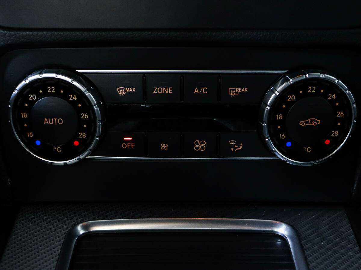 Mercedes-Benz GLK-Класс 220 CDI, 2015 Фото №18