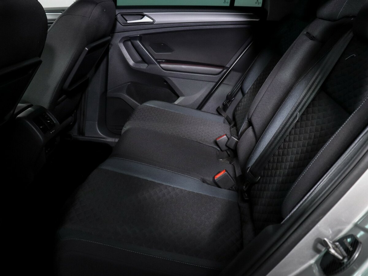 Volkswagen Tiguan II, 2020 Фото №8