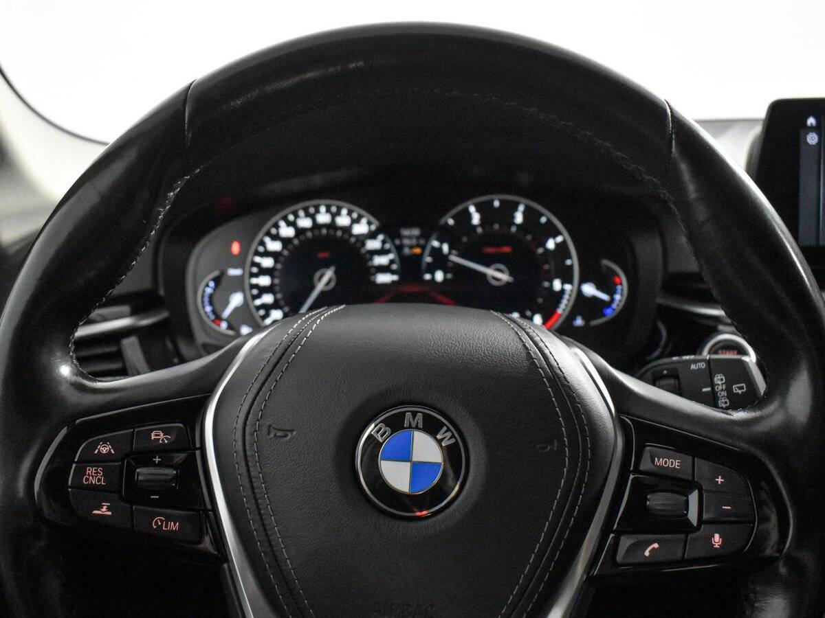 BMW 5 серии 520d, 2017 Фото №21