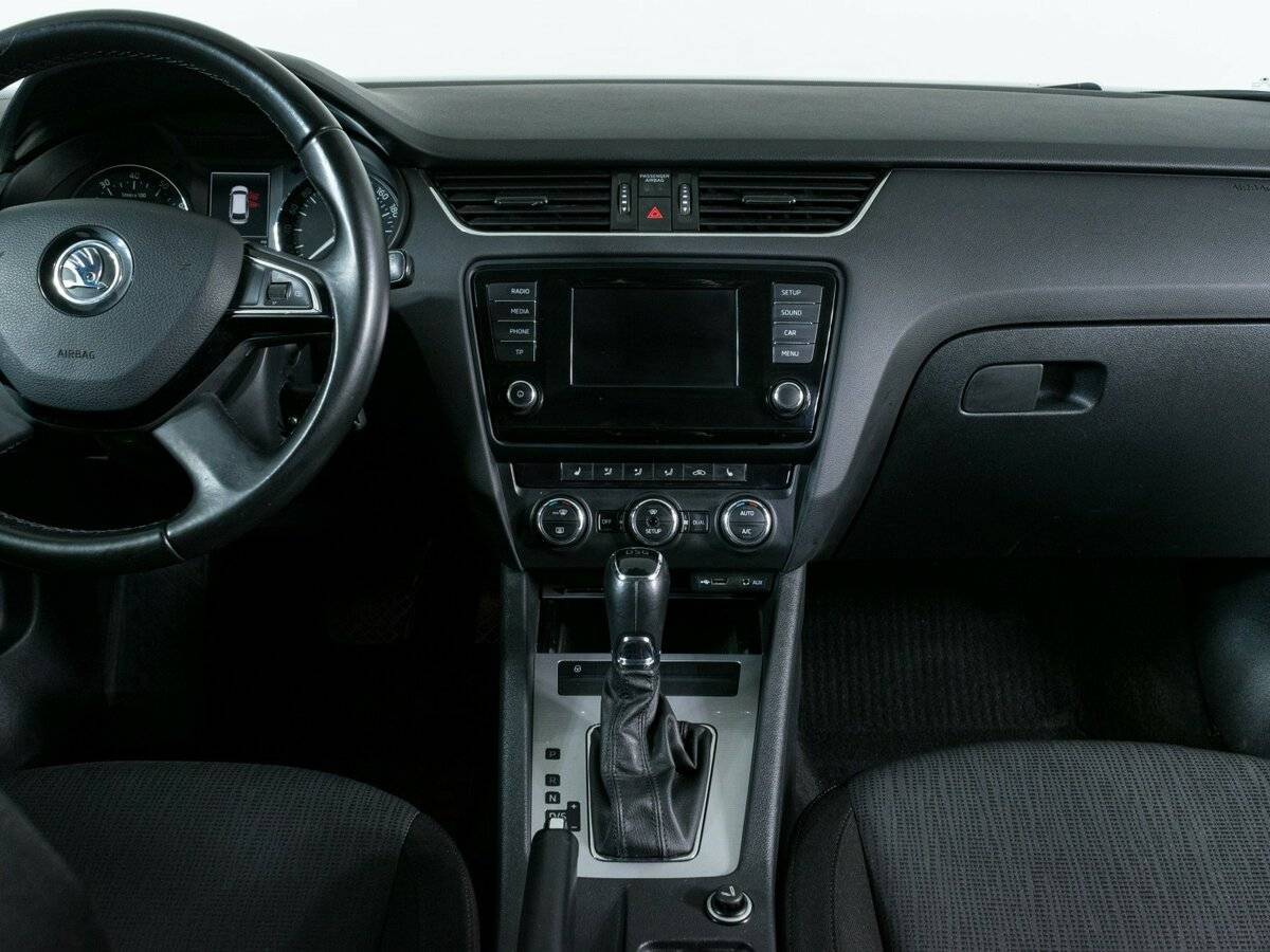 Skoda Octavia, 2015 Фото №12