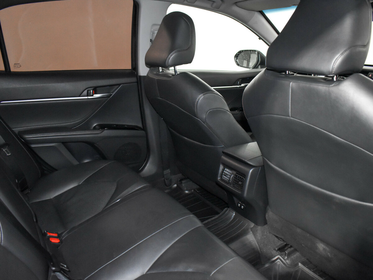 Toyota Camry VIII (XV70), 2018 Фото №13