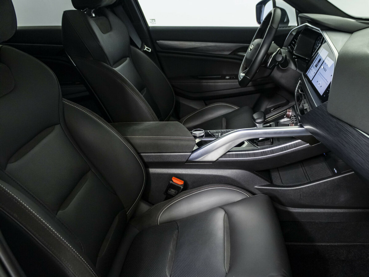 Geely Tugella I Рестайлинг, 2023 Фото №8