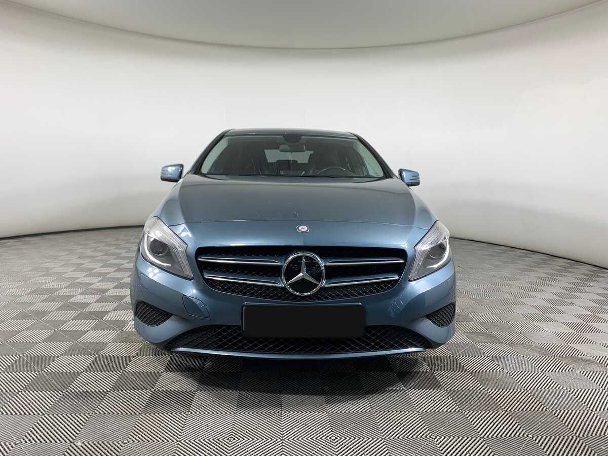 Mercedes-Benz A-Класс 180, 2013 Фото №2