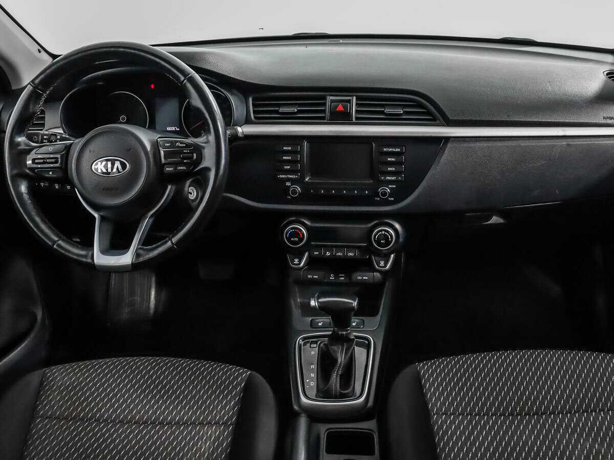 Kia Rio X-Line, 2019 Фото №12