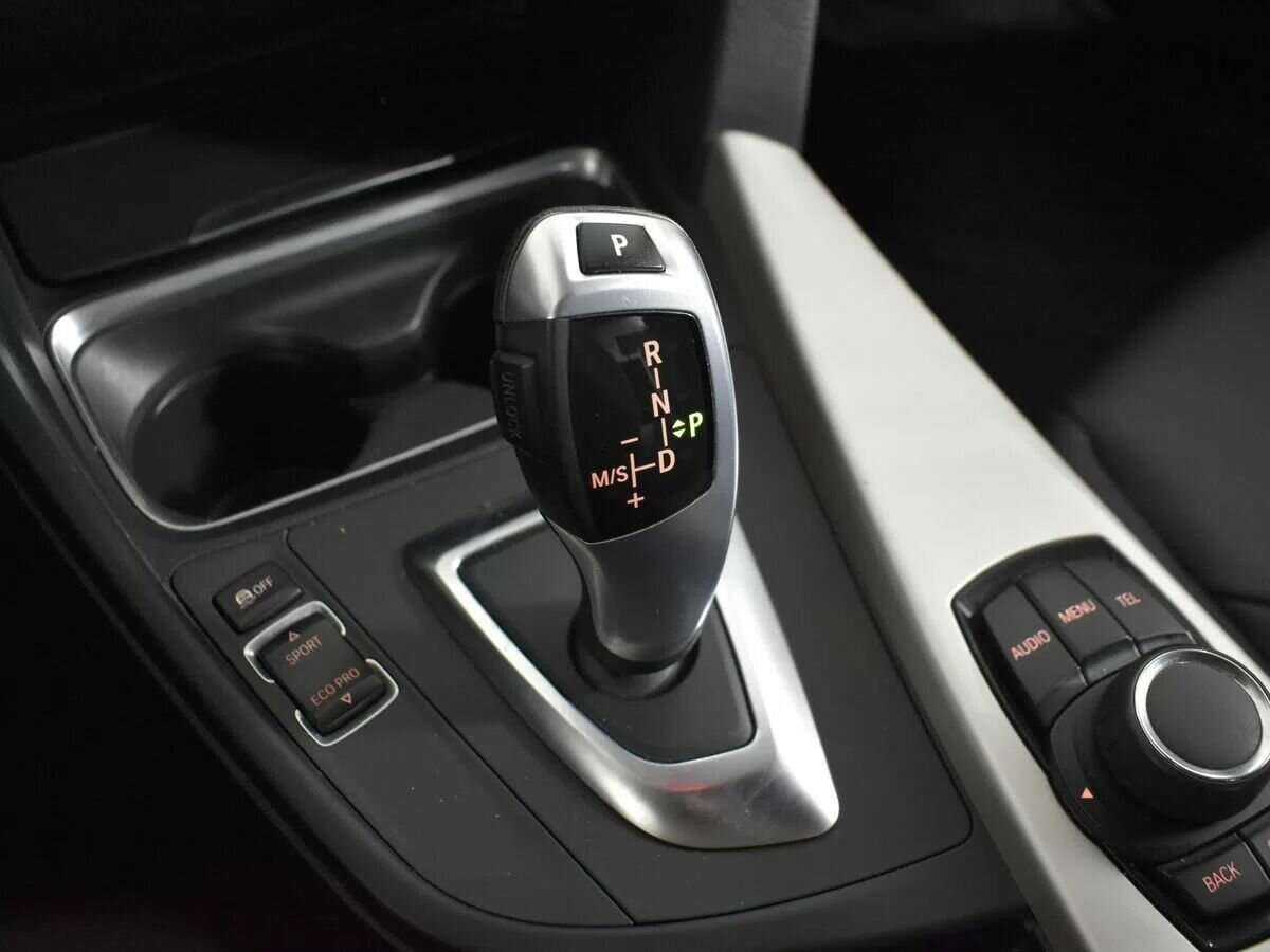 BMW 3 серии 316i, 2014 Фото №10