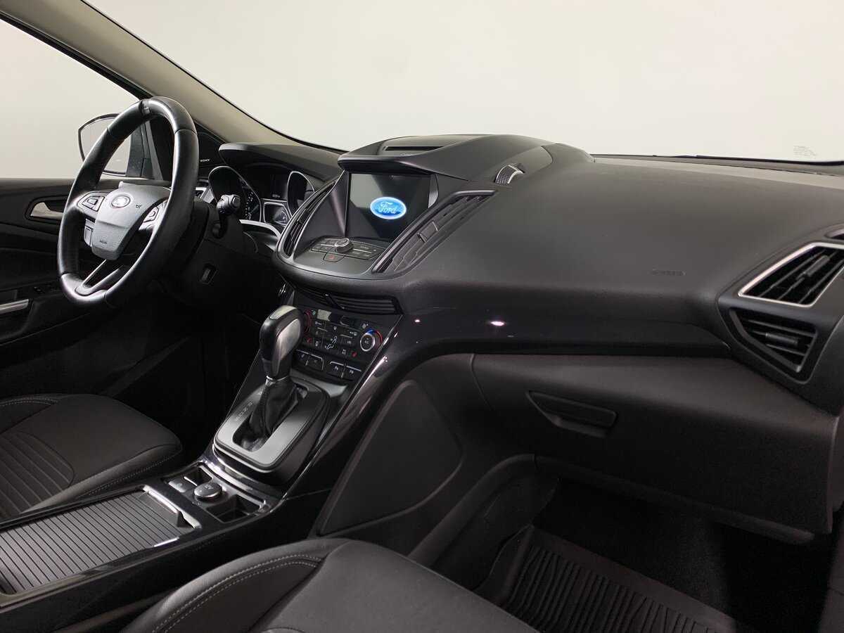 Ford Kuga, 2017 Фото №14