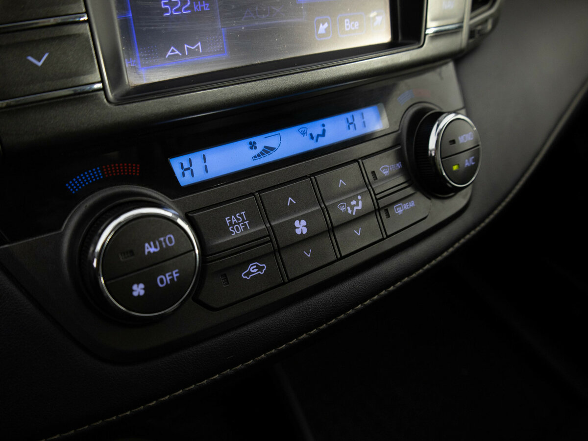 Toyota RAV4 IV (XA40), 2013 Фото №18