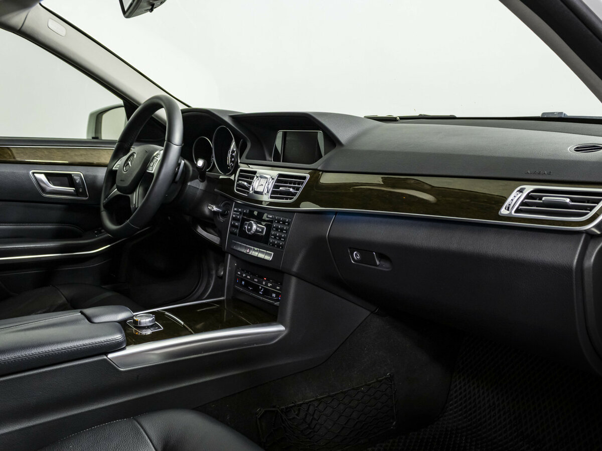 Mercedes-Benz E-Класс 200 IV (W212, S212, C207) Рестайлинг, 2014 Фото №9