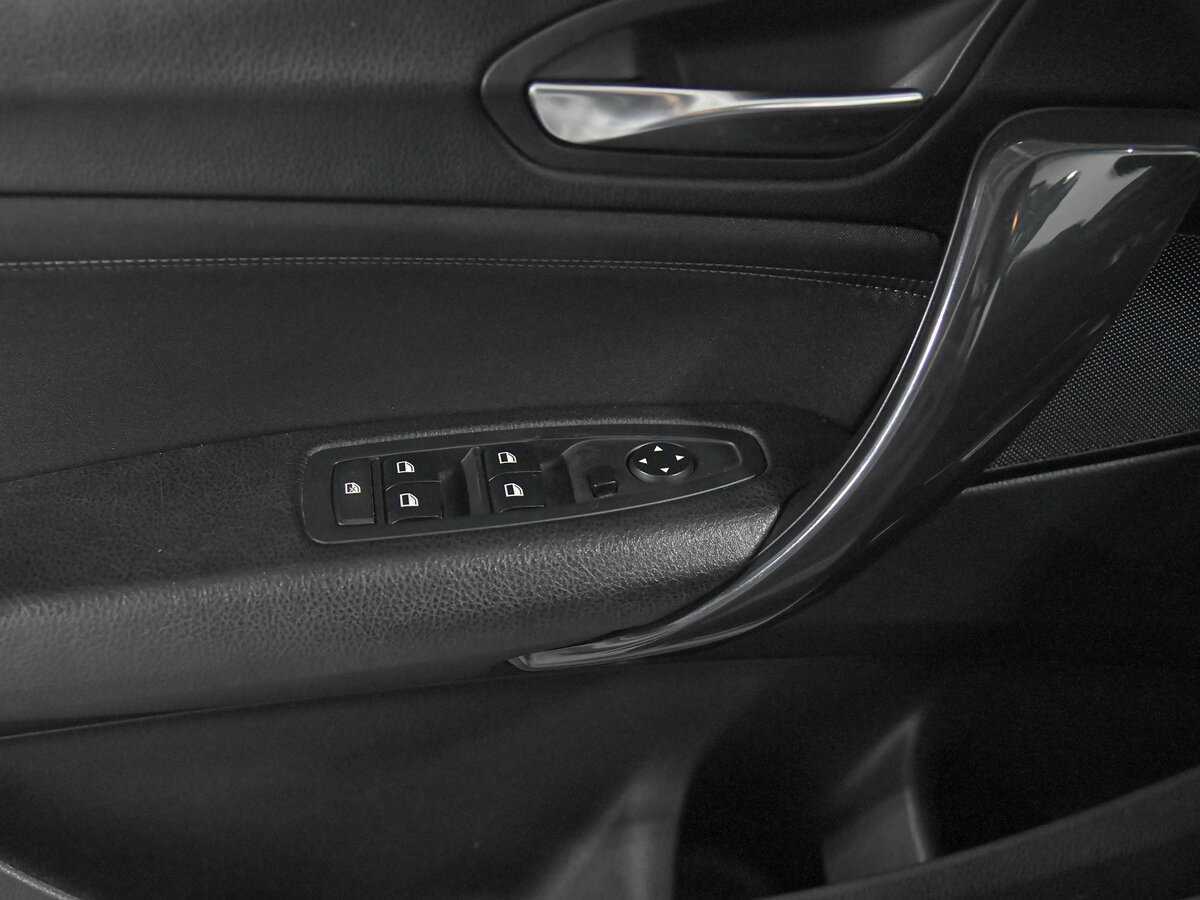 BMW 1 серии 116i, 2013 Фото №11