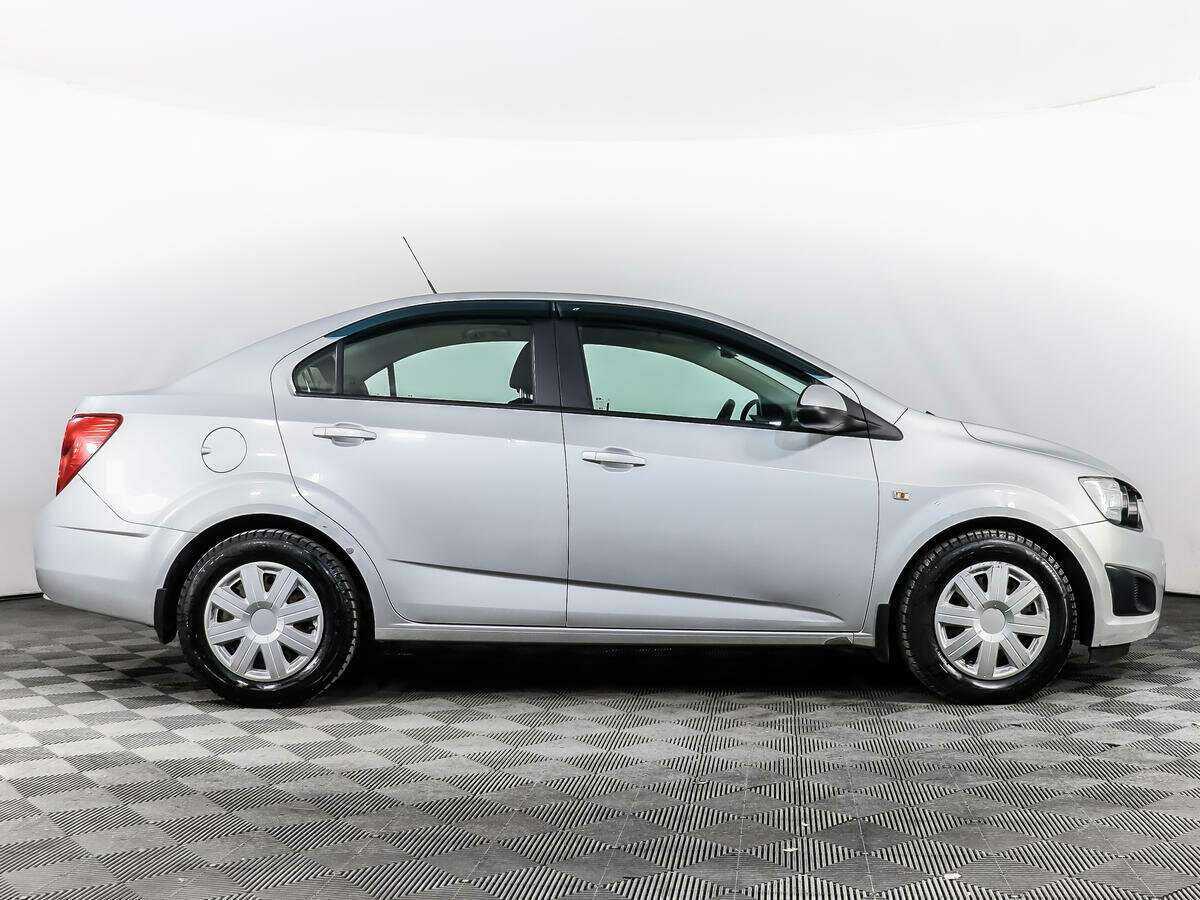 Chevrolet Aveo, 2013 Фото №4